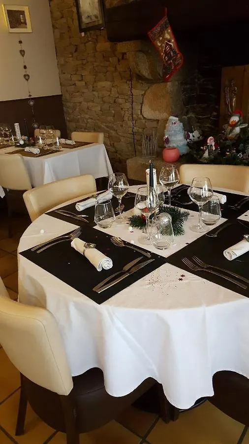 Hotel La Croix Blanche à Pluvigner
